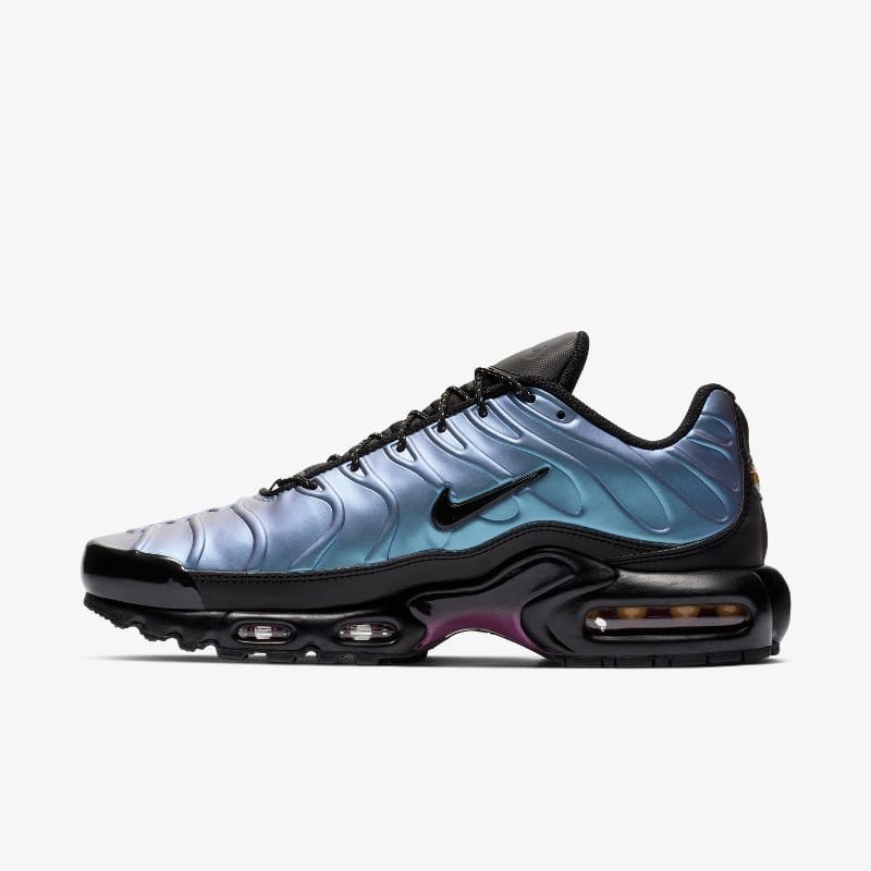 Nike air max on sale plus retro future